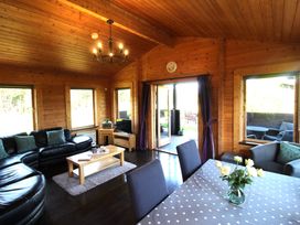 Hazel Lodge - Cornwall - 974707 - thumbnail photo 5