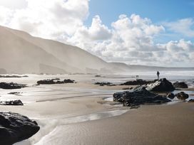 Harry - Cornwall - 976286 - thumbnail photo 24