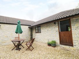 The Old Goat Barn at Trout Cottage - Somerset & Wiltshire - 977228 - thumbnail photo 24