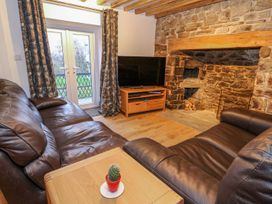 Crooked Hill Cottage - South Wales - 977490 - thumbnail photo 2