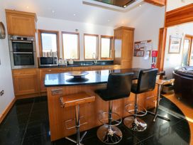 Ty Canol - Anglesey - 979123 - thumbnail photo 6