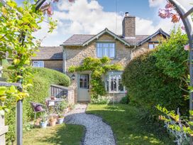 Puffitts Cottage - Cotswolds - 979435 - thumbnail photo 1