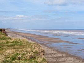 Honeybee Cottage - North Yorkshire (incl. Whitby) - 979587 - thumbnail photo 11
