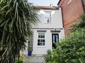 2 Wheatsheaf Yard - Northumberland - 980213 - thumbnail photo 1