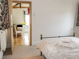 Acorn Cottage 2 - Shropshire - 980350 - thumbnail photo 10