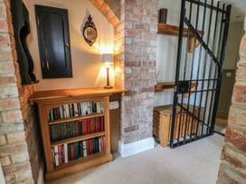 The Cells - Yorkshire Dales - 980529 - thumbnail photo 7