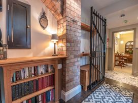 The Cells - Yorkshire Dales - 980529 - thumbnail photo 5