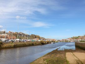 Sandy Bottoms - North Yorkshire (incl. Whitby) - 981274 - thumbnail photo 36