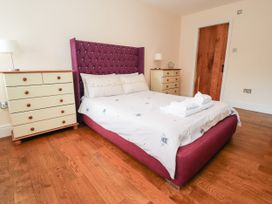 Hudson - Lake District - 981685 - thumbnail photo 13