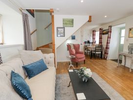 Happy Landing - North Wales - 981807 - thumbnail photo 7