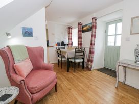 Happy Landing - North Wales - 981807 - thumbnail photo 8