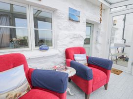 Happy Landing - North Wales - 981807 - thumbnail photo 15