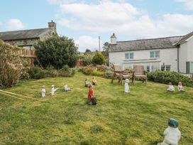 Happy Landing - North Wales - 981807 - thumbnail photo 25