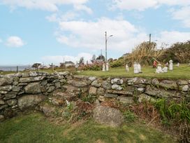 Happy Landing - North Wales - 981807 - thumbnail photo 28
