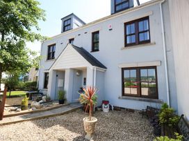 5 Chandlers Yard - South Wales - 982375 - thumbnail photo 1