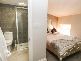 Corner Cottage Stanhope Castle. - Yorkshire Dales - 982570 - thumbnail photo 9