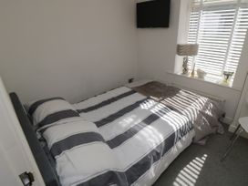 Flat 3, Peacehaven - North Yorkshire (incl. Whitby) - 982823 - thumbnail photo 12