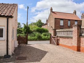 Lena Cottage - North Yorkshire (incl. Whitby) - 983609 - thumbnail photo 17