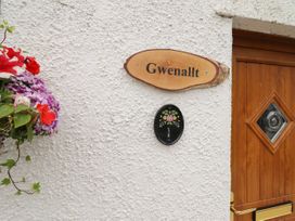 Gwenallt - Anglesey - 983831 - thumbnail photo 2