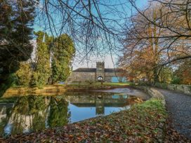 The Old Carriage Court - South Wales - 984473 - thumbnail photo 33