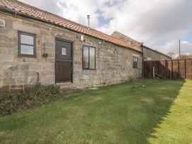 Stable Cottage - North Yorkshire (incl. Whitby) - 986353 - thumbnail photo 17