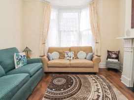 Serenity - Kent & Sussex - 986530 - thumbnail photo 4