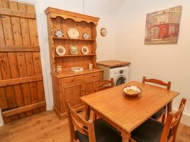 Waterfall Cottage - Yorkshire Dales - 986639 - thumbnail photo 10