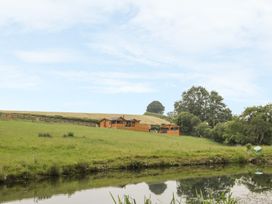 Manor Farm Lodges - Red Kite Lodge - Mid Wales - 986720 - thumbnail photo 25