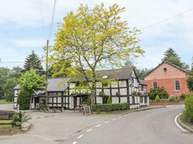 Manor Farm Lodges - Dragon Lodge - Mid Wales - 986721 - thumbnail photo 27