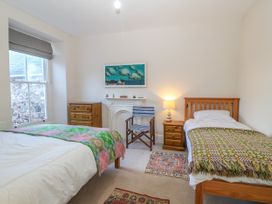 11 Marine Terrace - North Wales - 988083 - thumbnail photo 17