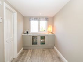 11 Marine Terrace - North Wales - 988083 - thumbnail photo 23