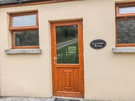 The Lodge @ Minmore Mews - County Wicklow - 988332 - thumbnail photo 12
