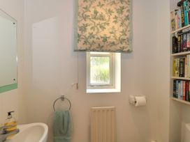 Batemans - Cotswolds - 988690 - thumbnail photo 10