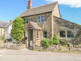 Appin Cottage - Cotswolds - 988711 - thumbnail photo 1