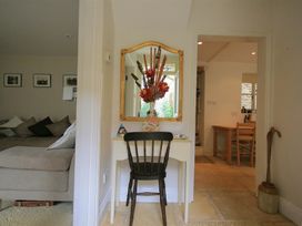 The Lodge - Cotswolds - 988736 - thumbnail photo 3
