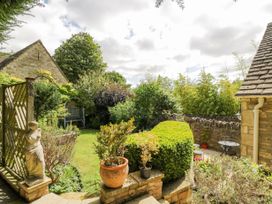 The Lodge - Cotswolds - 988736 - thumbnail photo 41