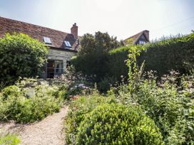 Kings Cottage - North - Somerset & Wiltshire - 988964 - thumbnail photo 2