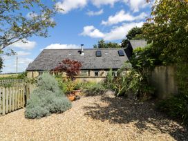 Henmarsh Cottage - Cotswolds - 988992 - thumbnail photo 39