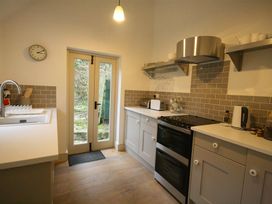 Claypot Cottage - Cotswolds - 988995 - thumbnail photo 10
