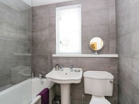 Westwood - Scottish Lowlands - 989445 - thumbnail photo 9