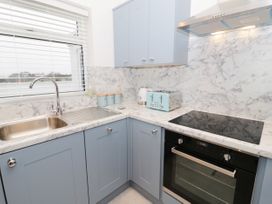 Cartref - Anglesey - 989556 - thumbnail photo 14