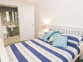 Cartref - Anglesey - 989556 - thumbnail photo 20