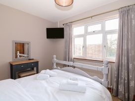 Hall Farm Cottage - Lincolnshire - 989856 - thumbnail photo 18