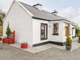 Mc's Cottage - County Sligo - 989958 - thumbnail photo 14