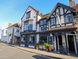 Tovah - Isle of Wight & Hampshire - 989971 - thumbnail photo 29