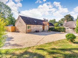 Old Farm Stables - Somerset & Wiltshire - 991269 - thumbnail photo 1