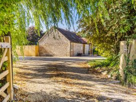 Old Farm Stables - Somerset & Wiltshire - 991269 - thumbnail photo 24