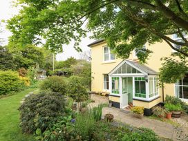 Lower Great Torr - Devon - 992774 - thumbnail photo 4