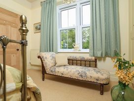 Lower Great Torr - Devon - 992774 - thumbnail photo 24
