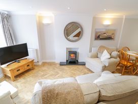 14 Tudno Street - North Wales - 993448 - thumbnail photo 3